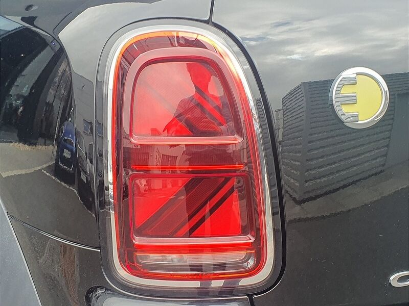 More views of MINI countryman