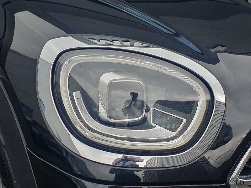 More views of MINI countryman