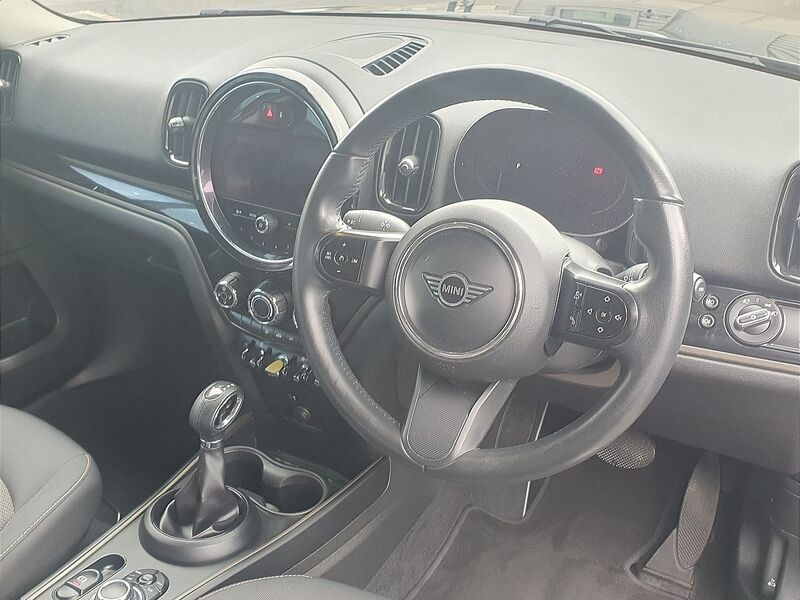 More views of MINI countryman