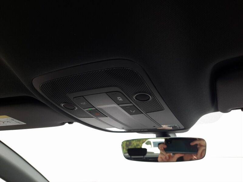 More views of Audi Q3