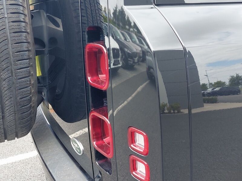 More views of Land Rover Defender