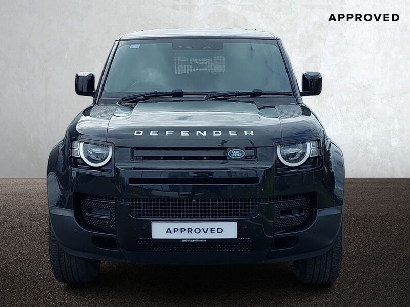 More views of Land Rover Defender
