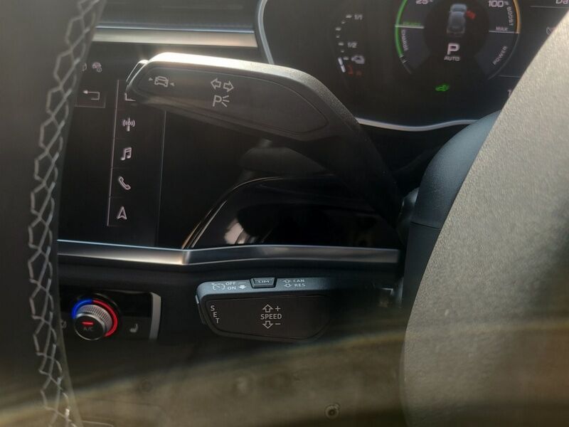 More views of Audi Q3