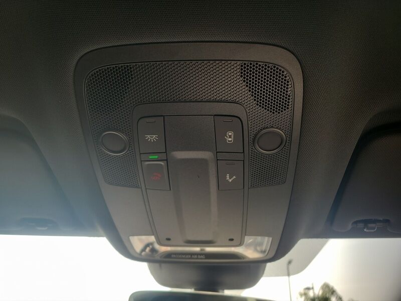 More views of Audi Q3