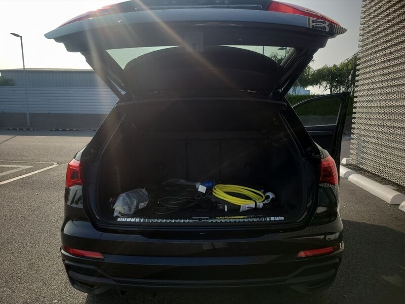 More views of Audi Q3