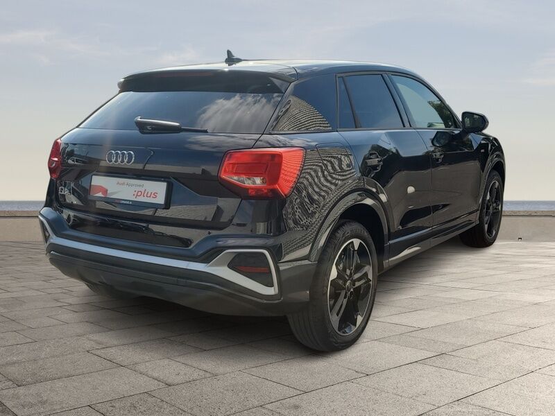 More views of Audi Q2