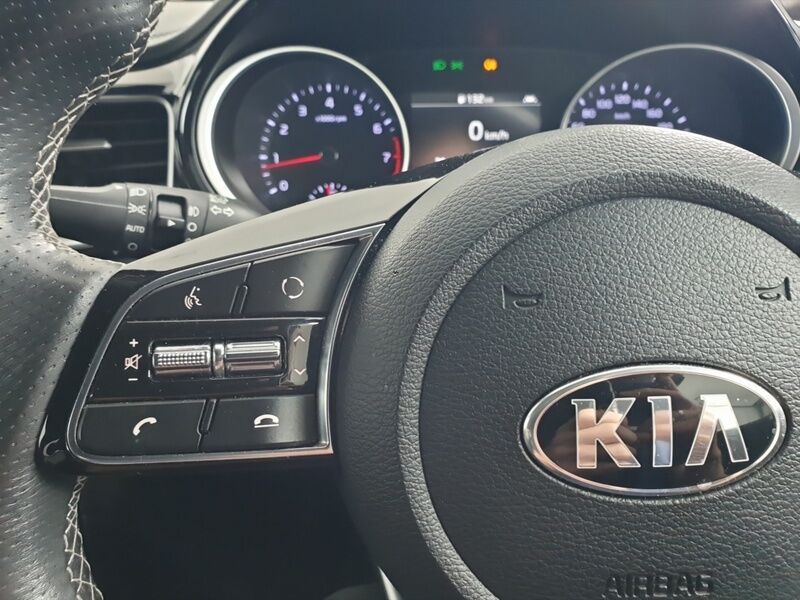 More views of Kia Ceed