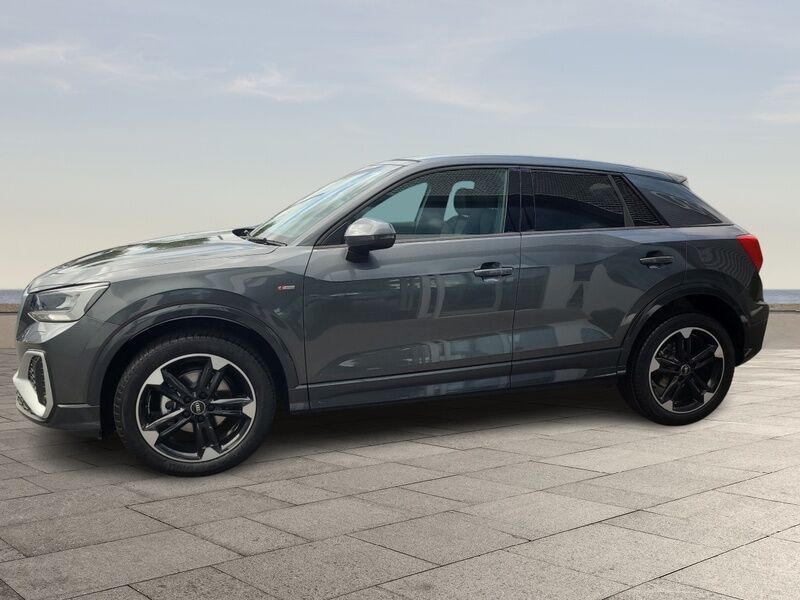 More views of Audi Q2