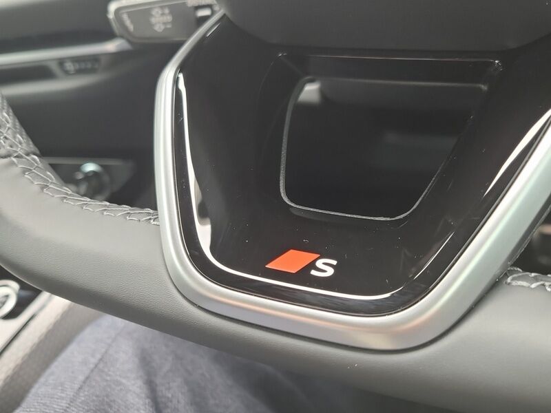 More views of Audi A5
