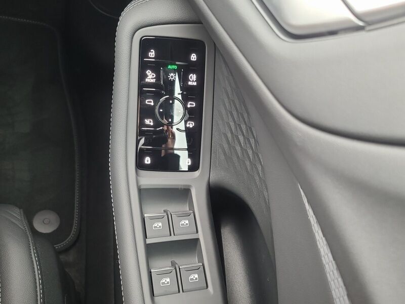 More views of Audi A5