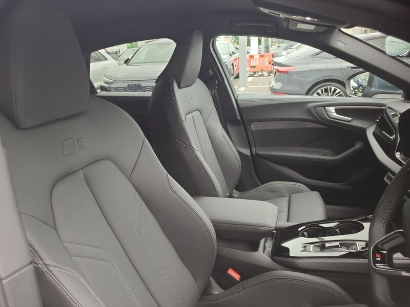 More views of Audi A5