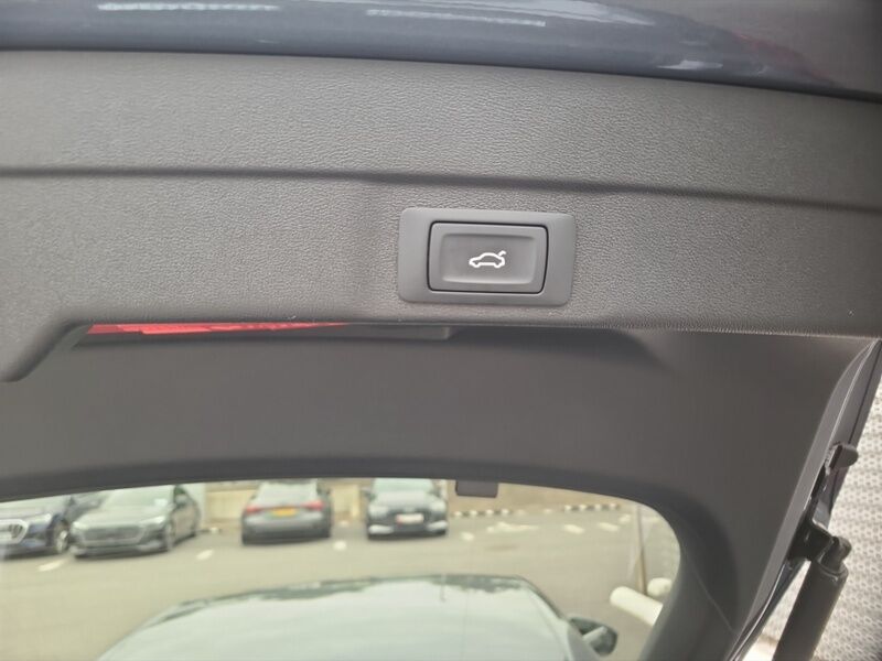 More views of Audi A5