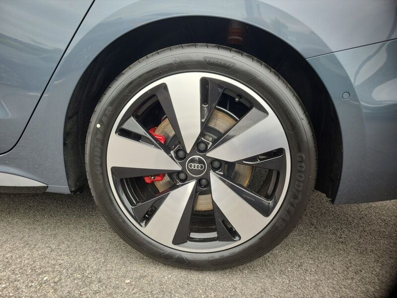 More views of Audi A5