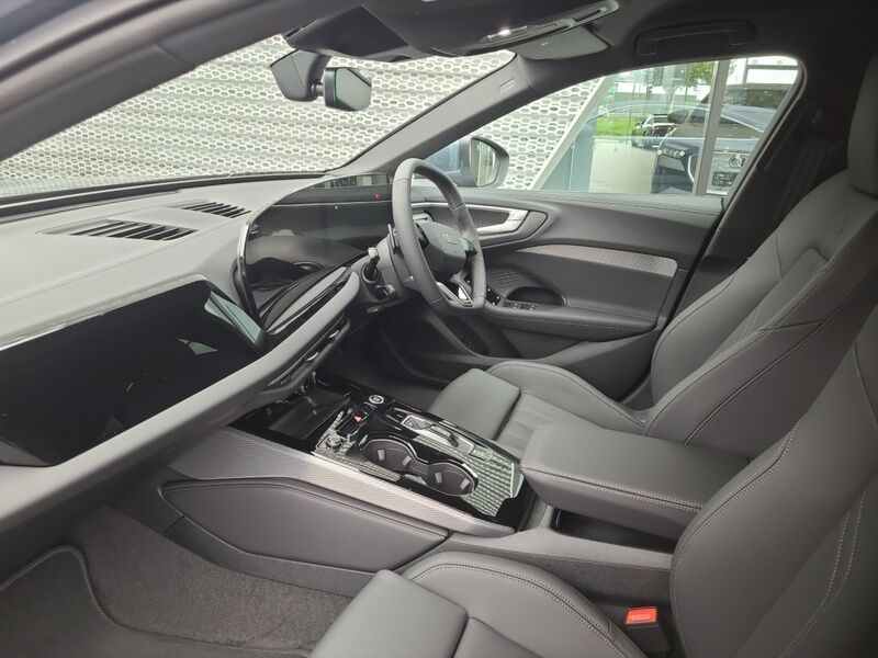 More views of Audi A5