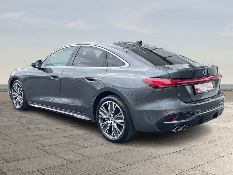 More views of Audi A5