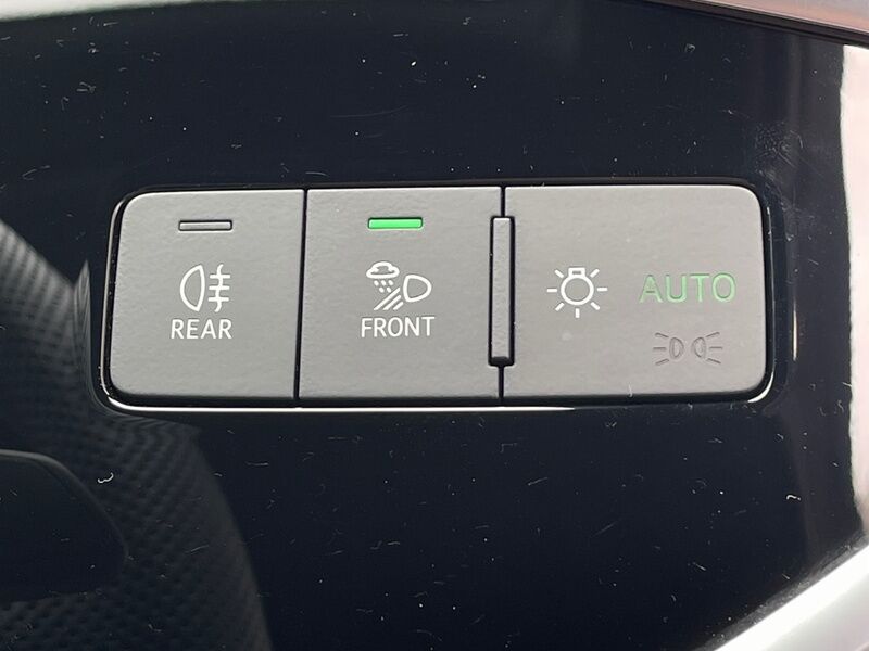 More views of Audi Q3
