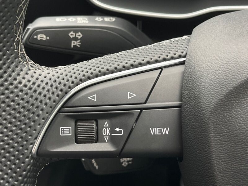 More views of Audi Q3