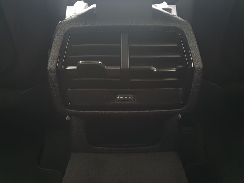 More views of Audi Q3