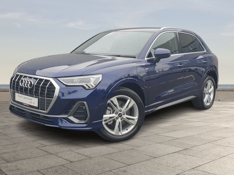 More views of Audi Q3