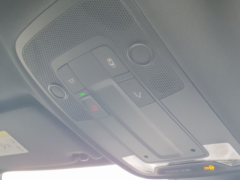 More views of Audi Q3