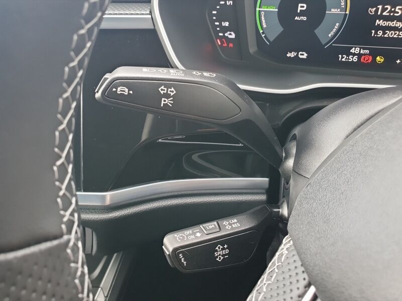 More views of Audi Q3