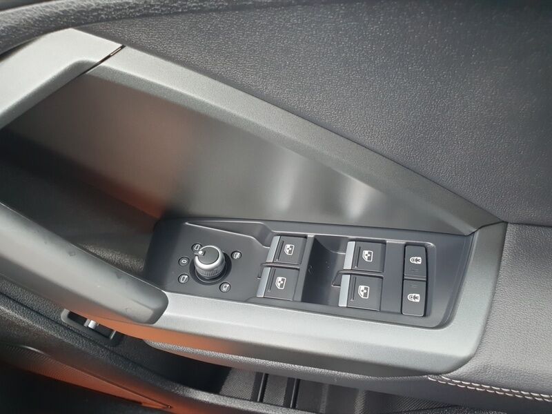 More views of Audi Q3