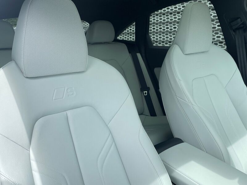 More views of Audi A5