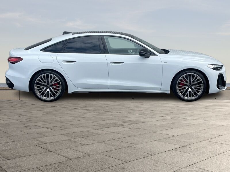 More views of Audi A5