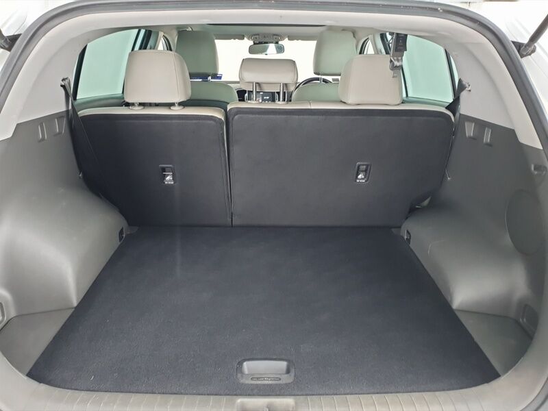 More views of Kia Sportage