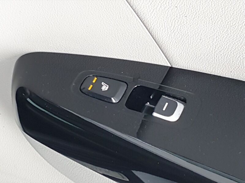 More views of Kia Sportage