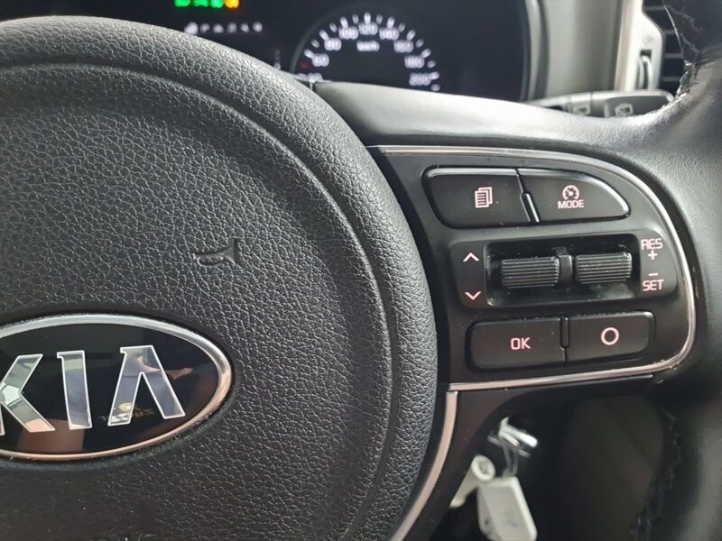 More views of Kia Sportage