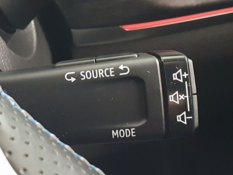 More views of Renault Arkana