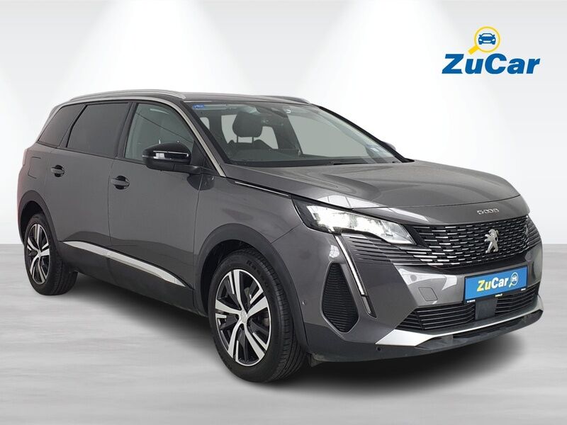 More views of Peugeot 5008
