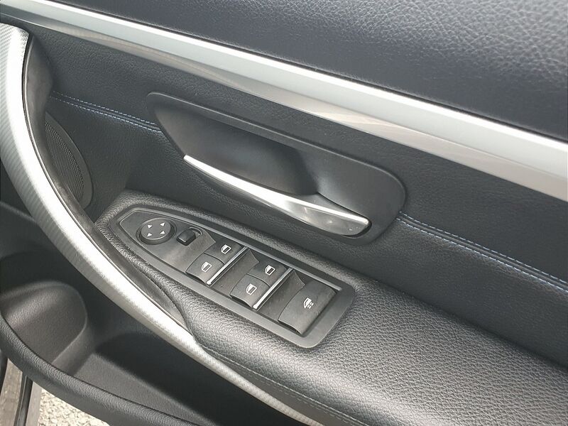 More views of BMW 4 Series