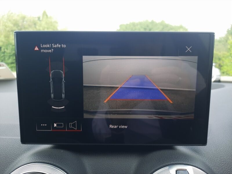 More views of Audi Q2