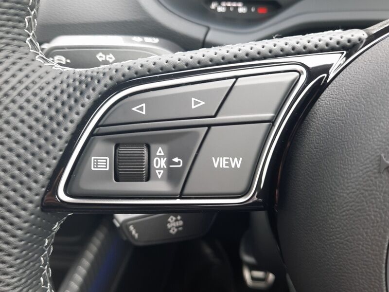 More views of Audi Q2