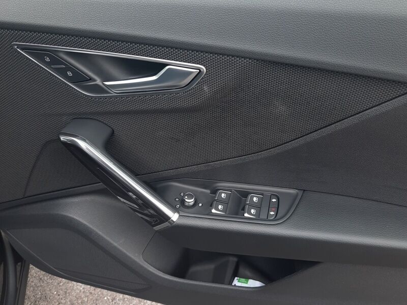 More views of Audi Q2