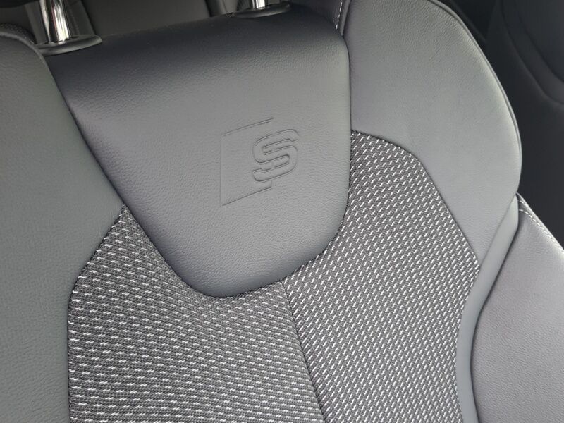 More views of Audi Q2