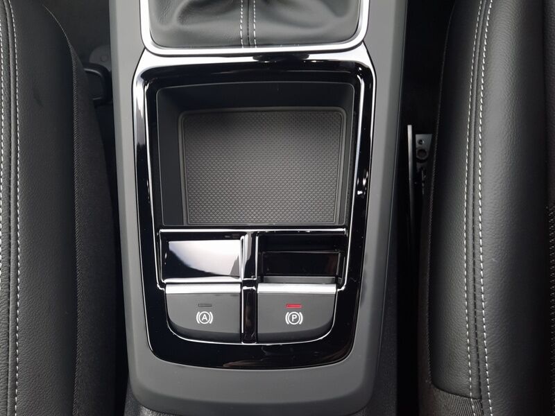 More views of Audi Q2