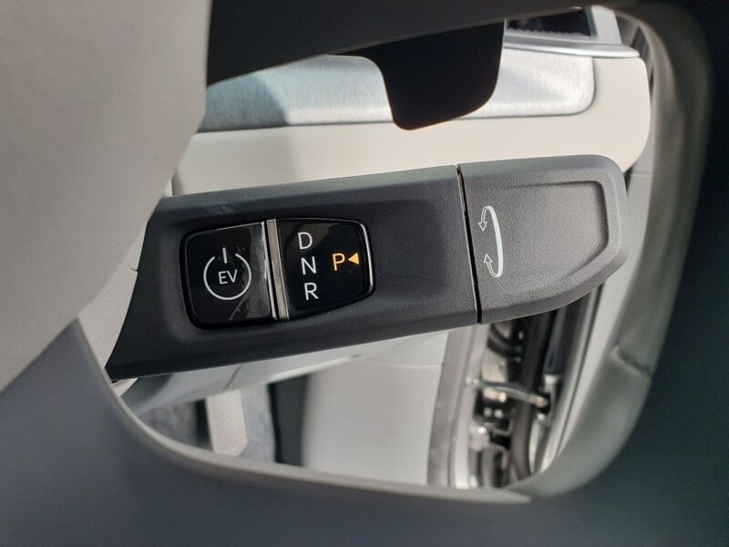 More views of Kia EV9