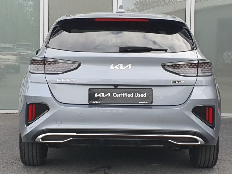 More views of Kia Ceed