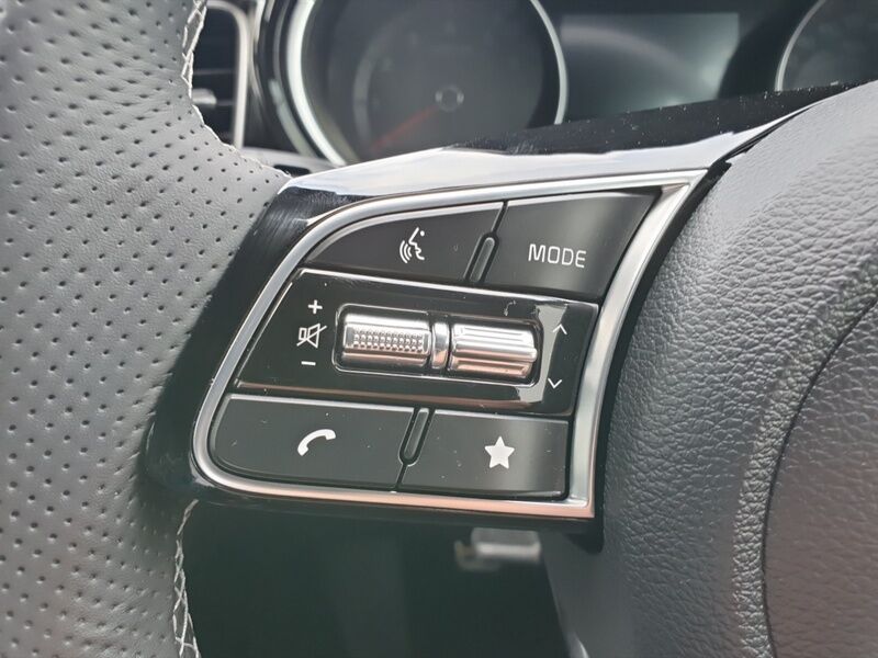 More views of Kia Ceed