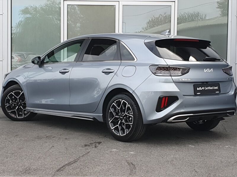 More views of Kia Ceed