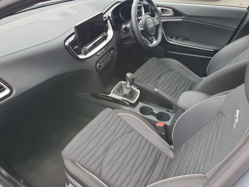 More views of Kia Ceed