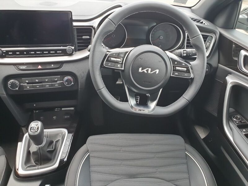 More views of Kia Ceed