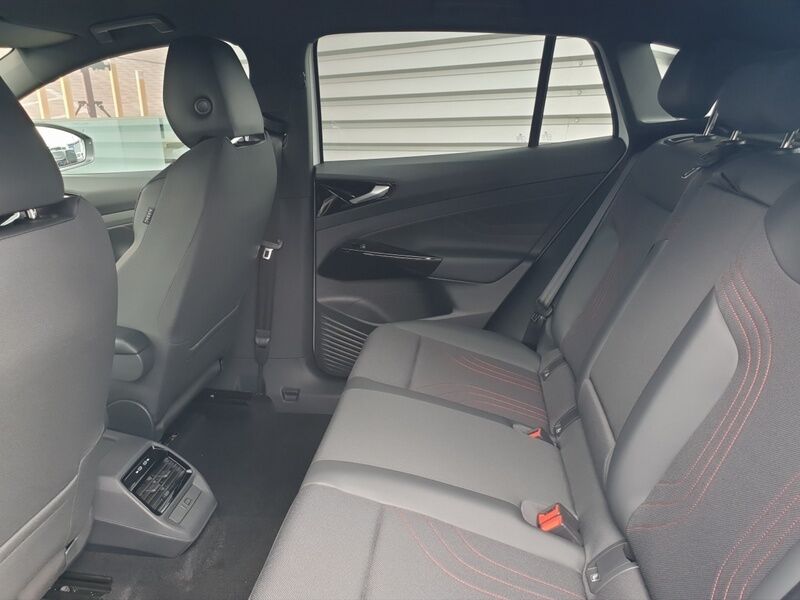 More views of Volkswagen ID.4