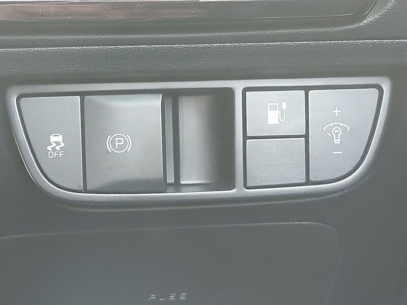 More views of Kia EV6
