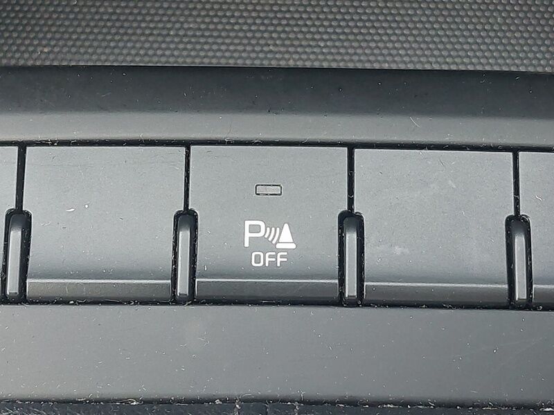 More views of Kia Stonic