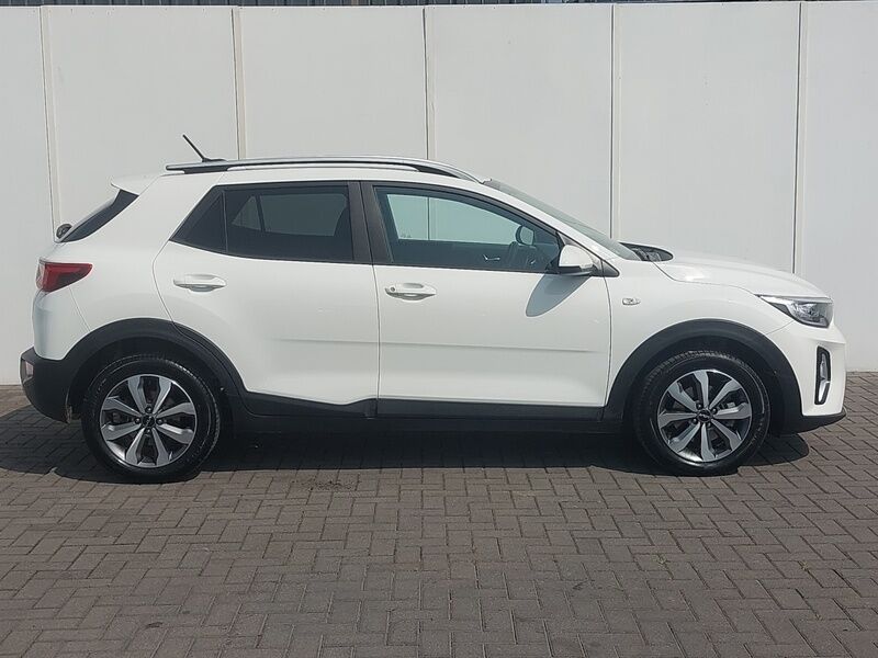 More views of Kia Stonic