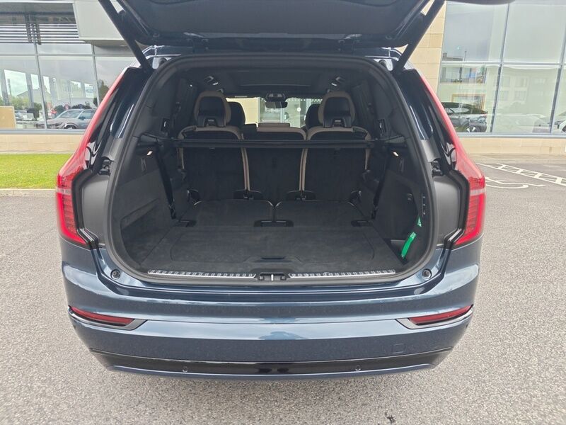 More views of Volvo XC90